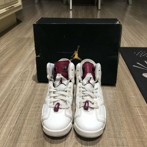 Air Jordan 6 Retro “Maroon”
